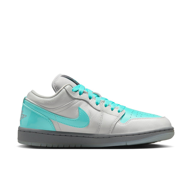 W WMNS AIR JORDAN 1 LOW SE  HQ3599-025