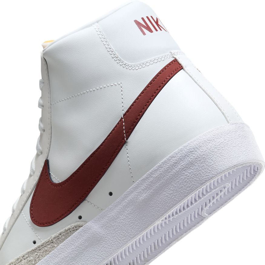 Nike blazer mid retro best sale