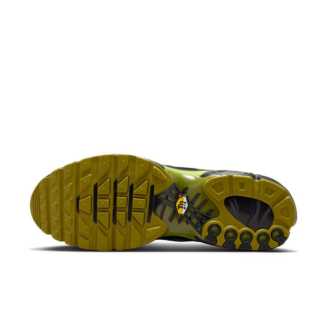 Buy NIKE Nike Air Max Plus DM0032-010 Canada Online