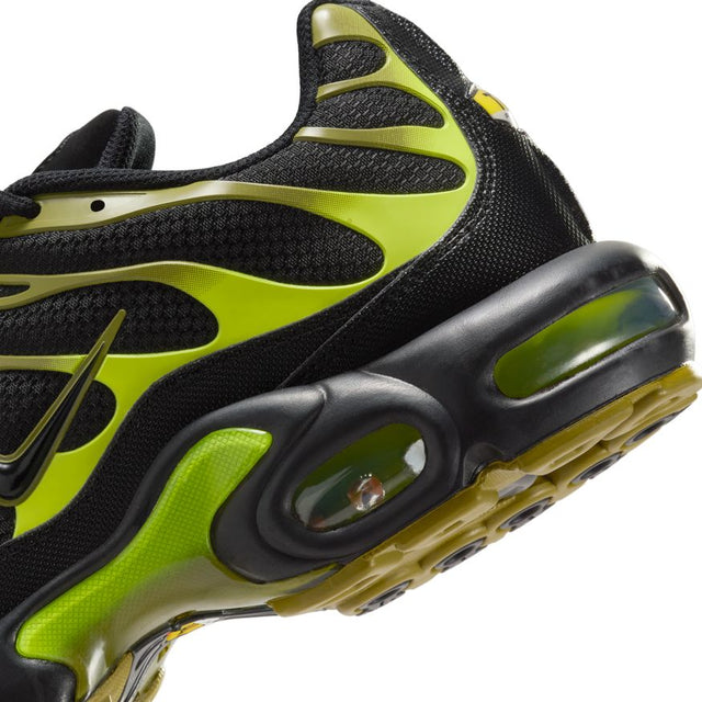 Buy NIKE Nike Air Max Plus DM0032-010 Canada Online