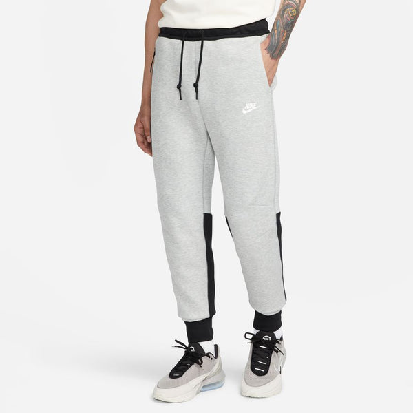 M NK TCH FLC JGGR FB8002-064 MENS BOTTOMS by NIKE – BB