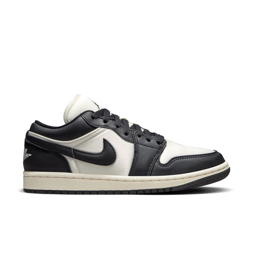 WMNS AIR JORDAN 1 LOW SE FB9893-101 – BB Branded