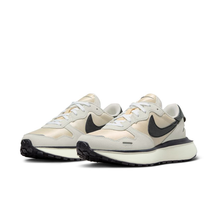 Nike deals free waffle