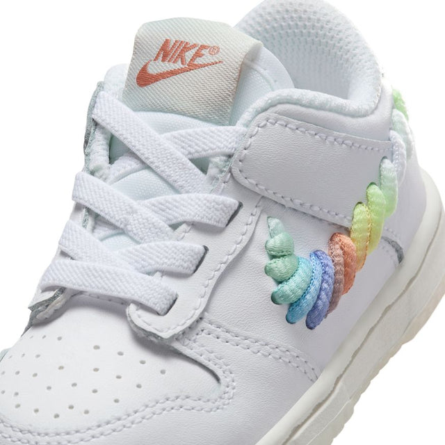 Buy NIKE Nike Dunk Low SE FQ1924-100 Canada Online