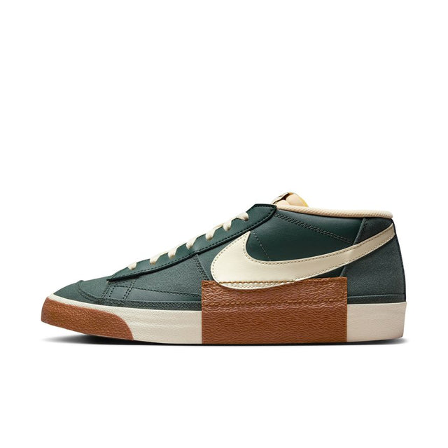 Buy NIKE Nike Blazer Low Pro Club FV0337-300 Canada Online