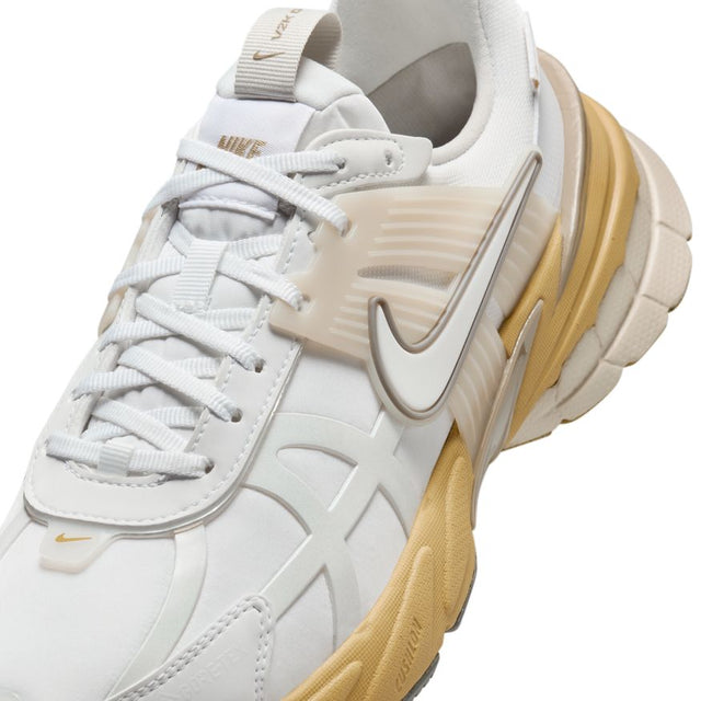 Buy NIKE Nike V2K Run GORE-TEX FZ2622-100 Canada Online