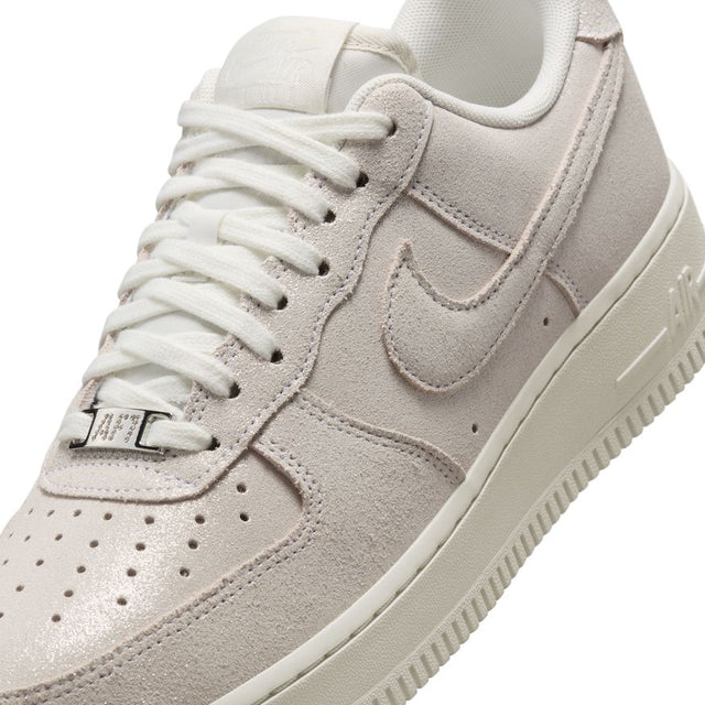 Buy NIKE Nike Air Force 1 '07 SE HQ3499-100 Canada Online