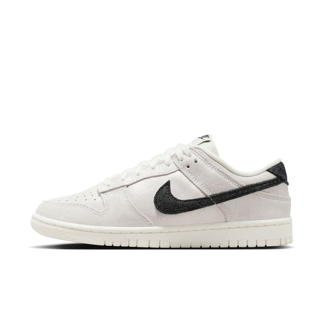 Buy NIKE Nike Dunk Low SE HQ3502-100 Canada Online